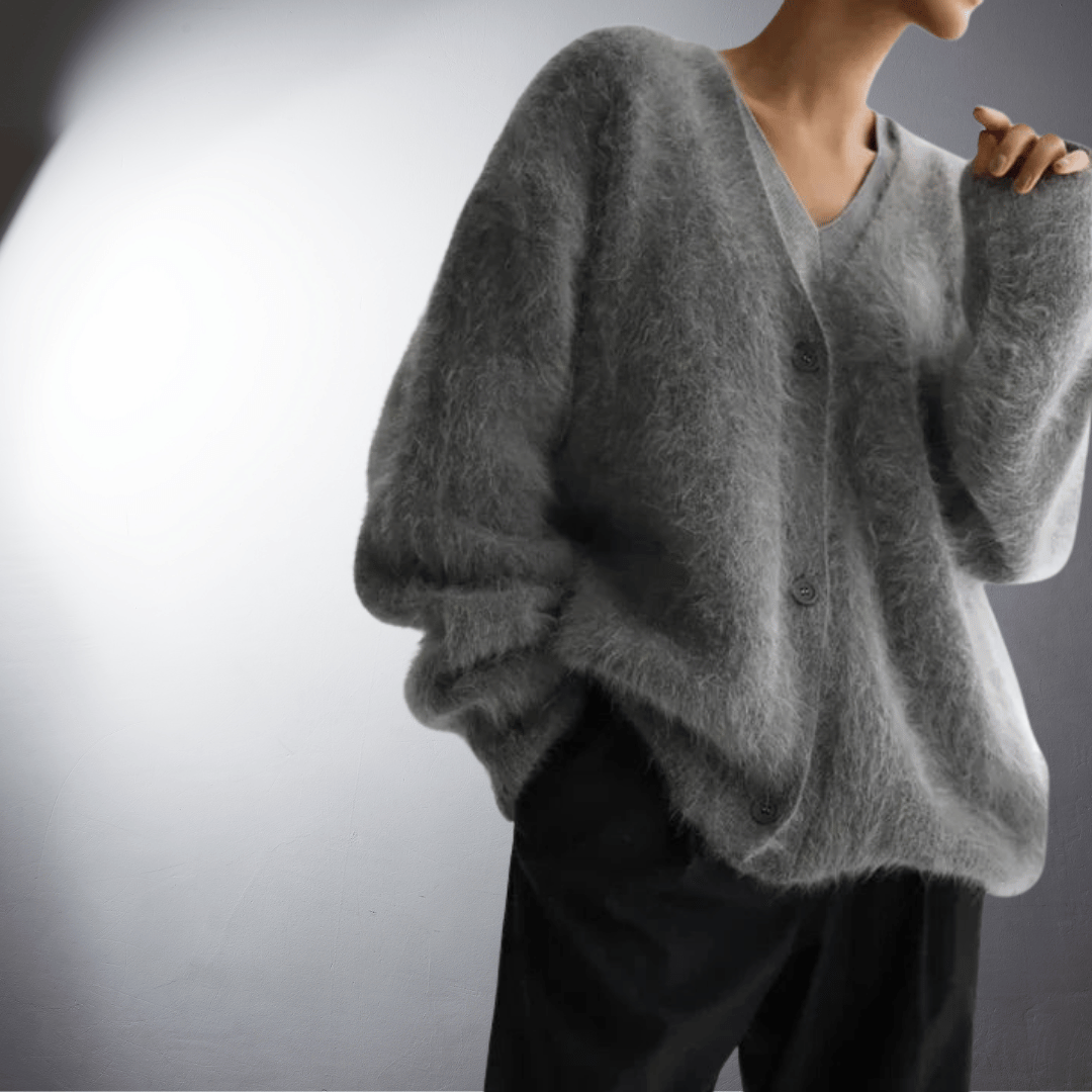 Della | Premium Cashmere Sweater