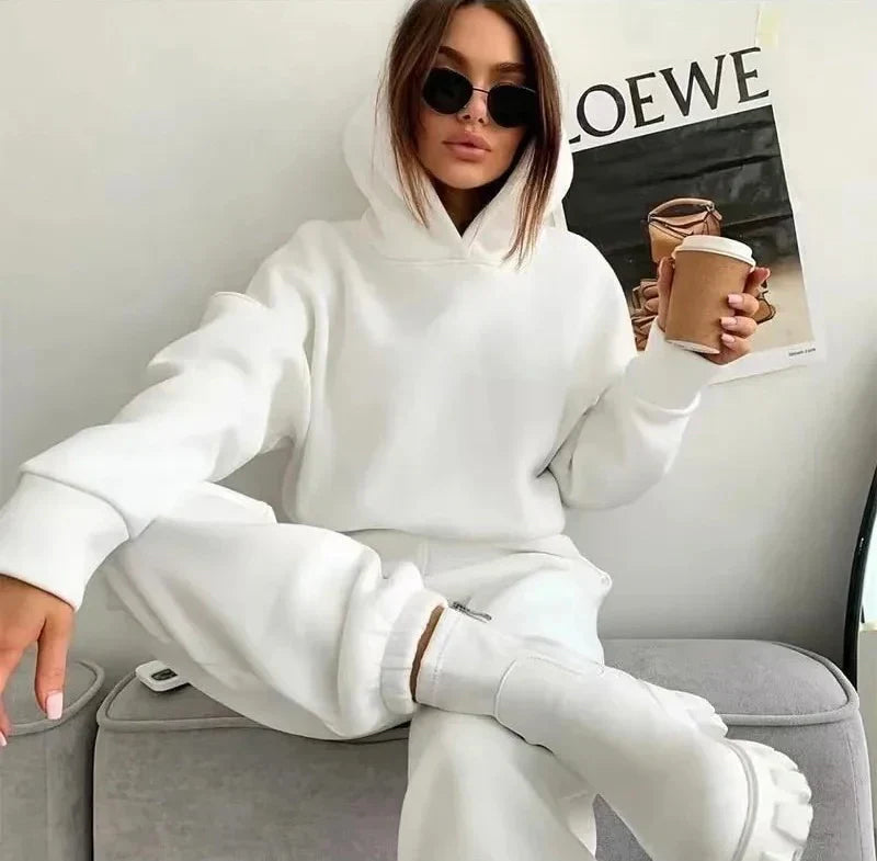 Claire | Cosy Tracksuit