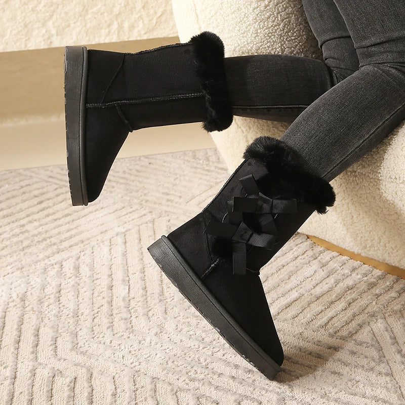 Bella | Suede butterfly snow boots with a thick sole